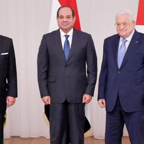 Arab News Kingdom of Bahrain: Tripartite Summit Backs Palestinian Cause