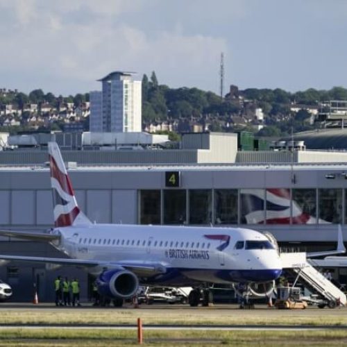 Global News Kingdom Of Bahrain: UK Air Traffic Disruption Clarified: No Cyberattack Involved