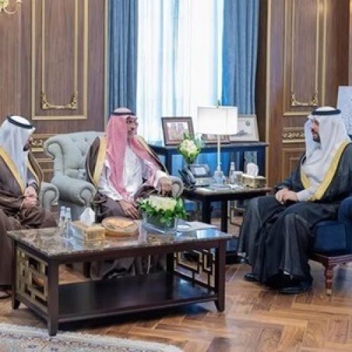 Northern Border Region Amir Welcomes President and Members of the Cooperative Association for Animal Wealth Products in the Region
