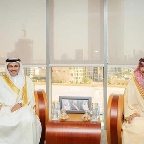 Saudi Minister of Media Discusses Ways to Enhance Media Cooperation with Bahraini Counterpart